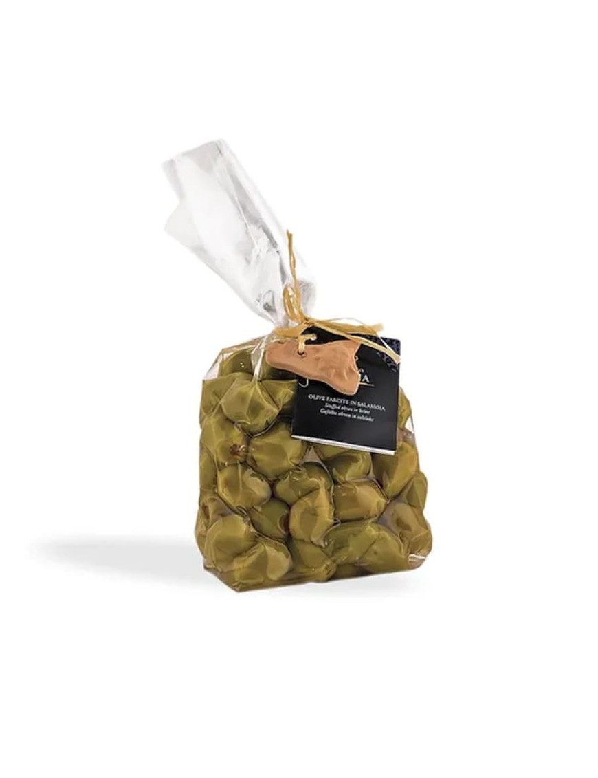 Sicilian olives excellent for typical Sicilian appetizers, with an unmistakable taste and a lively color