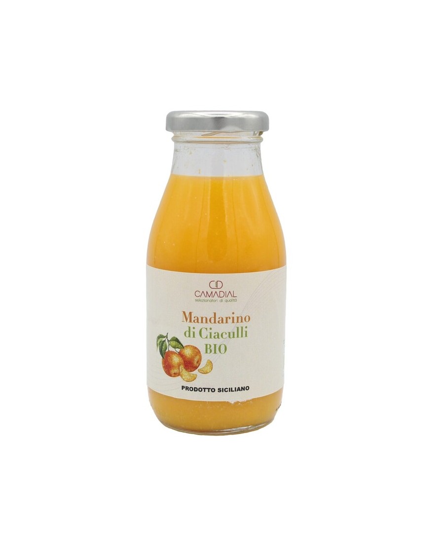 Sicilian homemade mandarin nectar with a tasty flavor with an unmistakable taste perfect for breakfast and during the day.