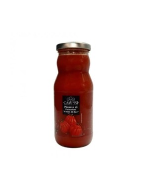 Passata di pomodoro siciliano cuore di bue perfetto per realizzare un condimento di pasta veloce