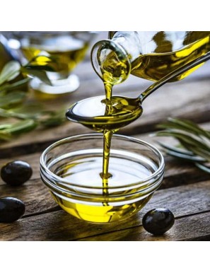 delizioso olio extravergine di oliva di gustose olive nocellara del belice ideale per insaporire i vostri migliori piatti