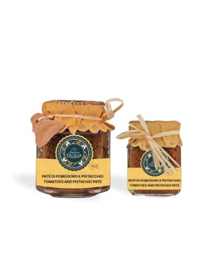 Patè di pistacchio e pomodori dell'azienda "Antica Sicilia"  caratterizzato da un sapore gustoso e da un colore vivace