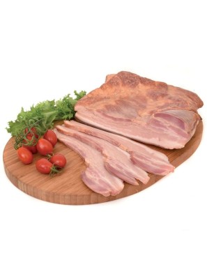 Sfizioso bacon di suino siciliano da arrostire per sentirne al meglio l'intenso e tenace gusto